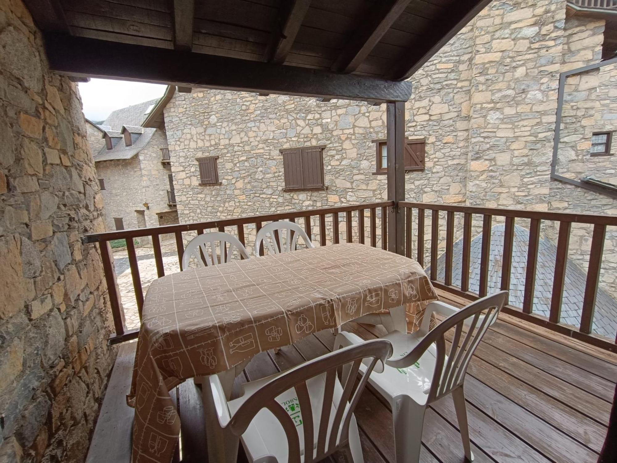 Inmocyma Residencial Linsoles-Valle De Benasque Exterior photo
